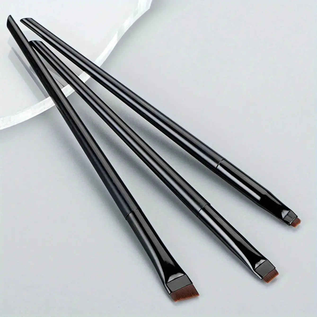 3Pcs Makeup Brush Set, Blade Eyeliner Brush Fine Oblique Head Eyebrow Brush Outline Eyeliner Ultra-Thin Eye Shadow Brush Makeup
